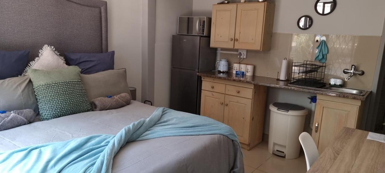 Atterbury Self Catering Studios Pretoria-Noord Esterno foto