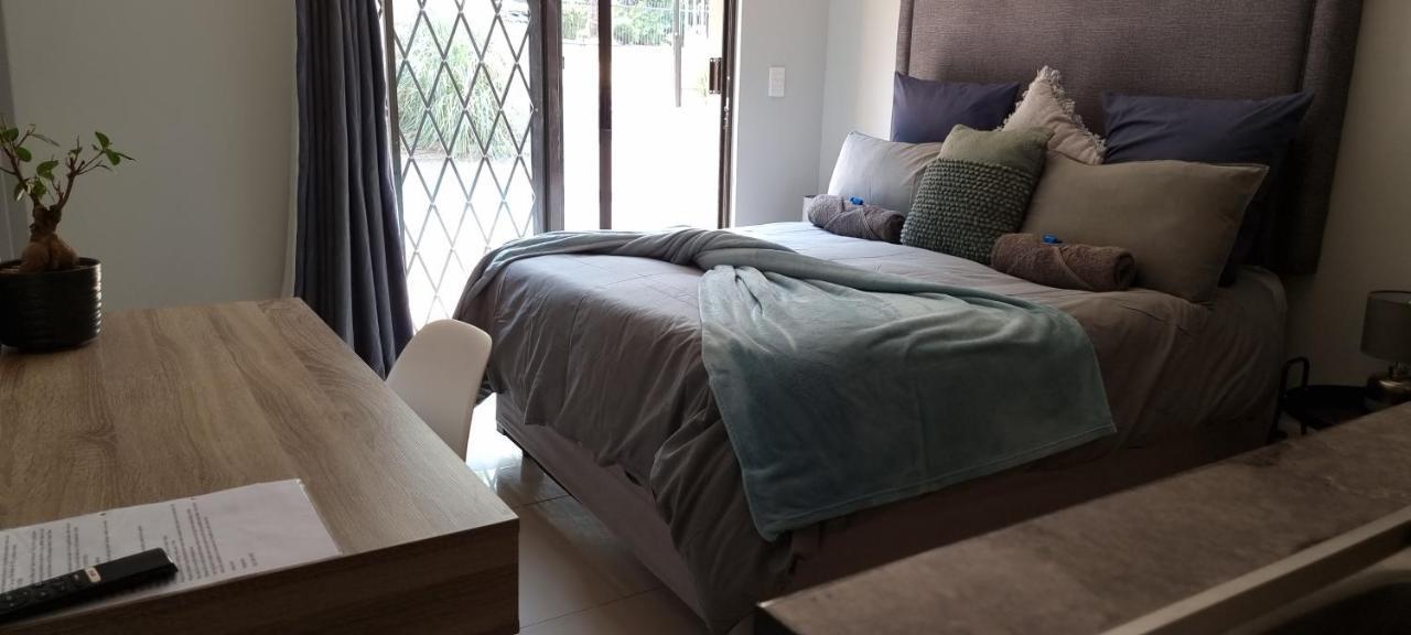Atterbury Self Catering Studios Pretoria-Noord Esterno foto