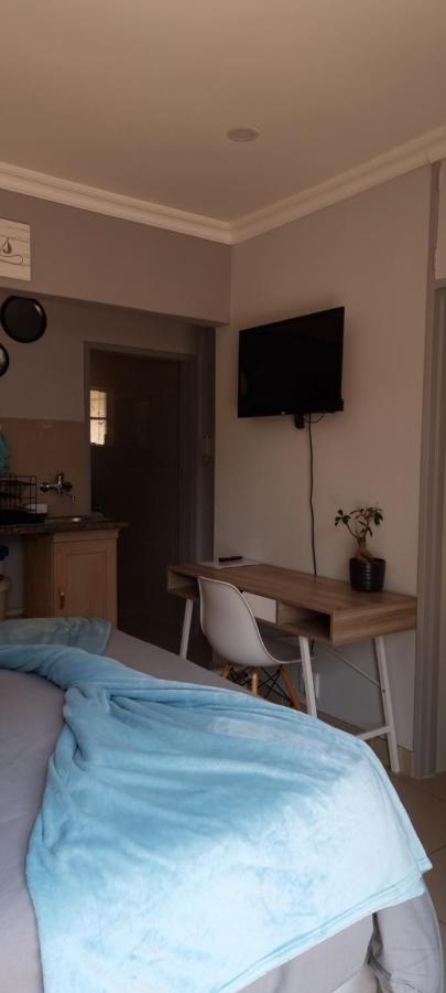 Atterbury Self Catering Studios Pretoria-Noord Esterno foto