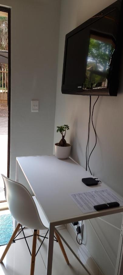 Atterbury Self Catering Studios Pretoria-Noord Esterno foto